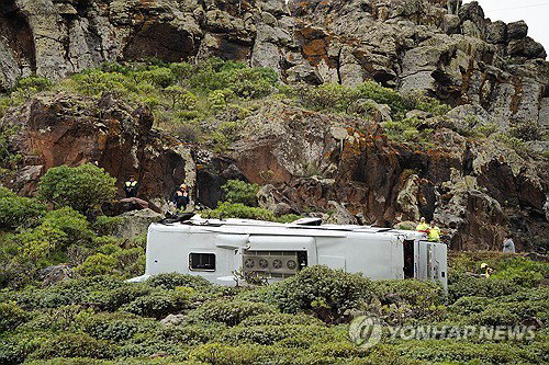 스페인 카나리아 제도서 관광버스 추락&hellip;1명 사망