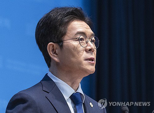 경찰, 정원오 '여론조사 왜곡 의혹' 고발인 조사