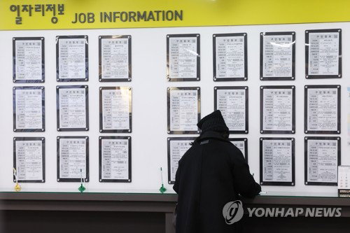 고용률 상승 핵심 '30대 여성'과 '고령층'&hellip;청년층 하락세 뚜렷