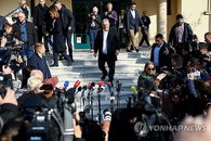 헝가리 총선 시작…'미·러' 밀착한 오르반 장기집권 위기
