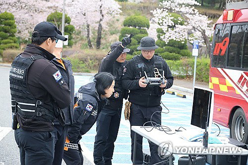 오월드 탈출 늑대 '늑구' 수색 장기화&hellip;닷새째 행방 묘연