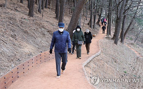 울산 맨발 걷기길 10곳, 토양 오염도 '안전 기준 충족'&hellip;치유 환경 요소도 우수