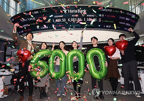 부자들, 올해 투자처 1&middot;2위 ETF&middot;주식 꼽아&hellip;부동산 투자 '주춤'