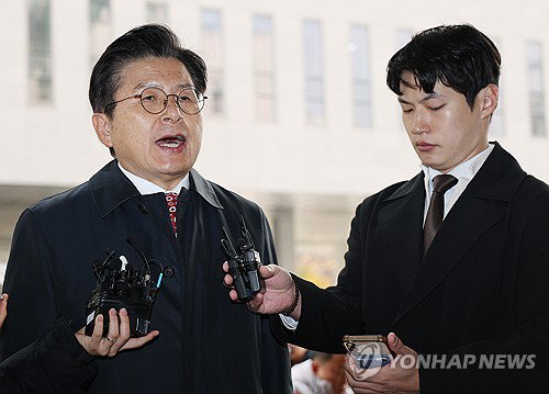 황교안, 법관 기피 신청 또 기각&hellip; 법원, '尹 체포 방해' 1심 판단 유지