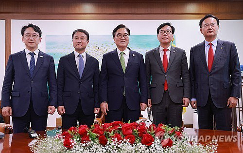 여야, 17일 본회의서 정치개혁 법안 처리 합의&hellip;선거구 획정 시한 준수