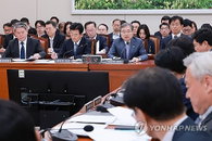 이재명 대통령 이스라엘 SNS 논란, 여야 '전략적 외교' vs '무지성 외교' 공방