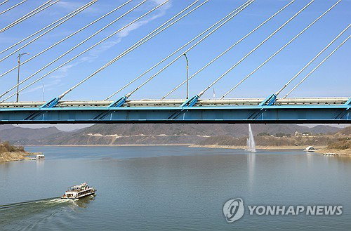 충북, 맑았다 흐려지는 날씨&hellip;낮 기온 24~28도 분포
