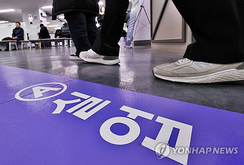 1분기 실업자 102만 9천 명 기록...청년 취업자 감소율 인구 대비 2배