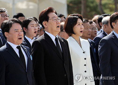 이재명 대통령, 민주주의 헌법 가치 계승 천명 및 인도&middot;베트남 국빈 방문