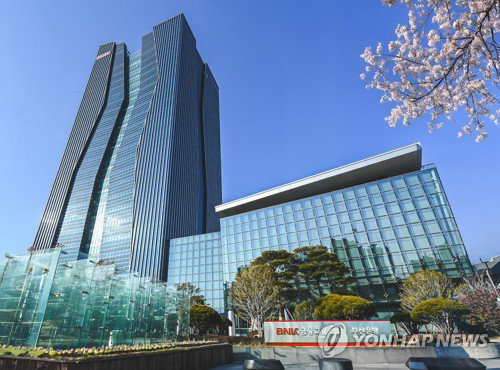 BNK저축은행, 6%대 저금리 대출&middot;고금리 적금 투입&hellip;서민금융 &lsquo;동행금융 패키지&rsquo; 가동