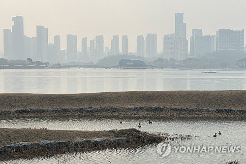 충남권 기온 급강하 및 황사 동시 유입...공주&middot;금산 한파주의보 발효