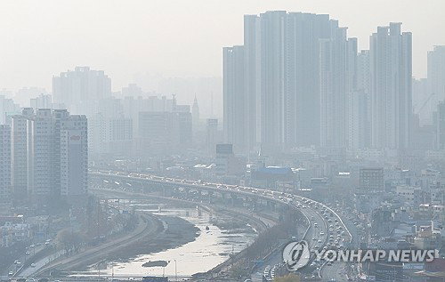 영남권 황사 유입에 따른 미세먼지 매우 나쁨 기록 및 산불 발생 위험도 급증