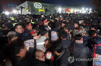 CU 물류센터 집회 현장 조합원 1명 사망 사고 사측 대체 수송 총력