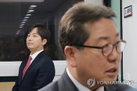 조광한 전격 불출마 및 이성배 지지 선언