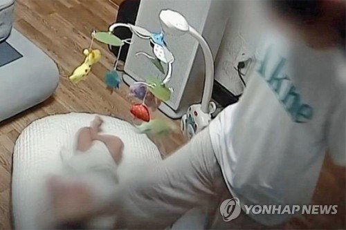 4개월 영아 학대 살해 친모, 무기징역 선고