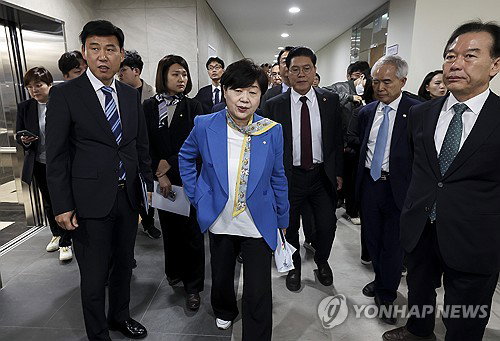 국정조사 특위, 감사원&middot;금감원 현장 조사&hellip;디지털 포렌식 적법성 공방 격화