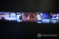 글로벌 기술 대기업, 16조 달러 시장 장악력 시험대