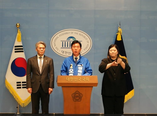 경북 인구 250만 선 붕괴: 오중기 후보, 10대 공약으로 500만 메가시티 추진