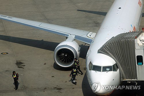 편의점 국제택배 | 유류할증료 인상發 요금 평균 7% 상승