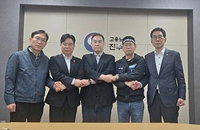 화물연대 BGF로지스, 단체합의 잠정 체결…노동부 진주지청서 조인식 예정