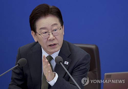 이재명 대통령, 체험학습 교사 부담 경감 지시...교육 현장 개선 논의 급물살