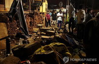 인도 몬순, 벵갈루루 병원 담장 붕괴 사망 7명 발생: 도시 인프라 취약성 노출