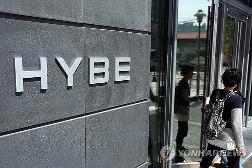 하이브 주가, 1분기 1,966억 영업손실에도 4.16% 상승 마감