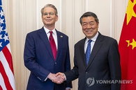 미중 고위급 무역 대화, 정상회담 의제 조율: 글로벌 경제 불확실성 관리