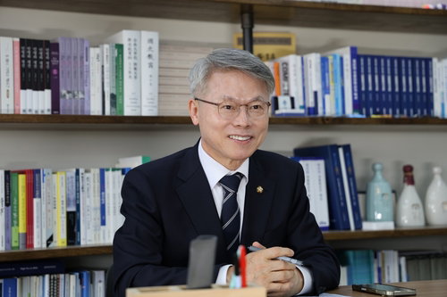 민형배 전남광주특별시장 예비후보, 20조원 기반 '투자자 도시' 전환 제시
