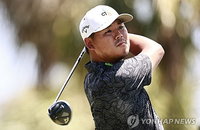 김시우, PGA 캐딜락 챔피언십 2R 공동 6위 도약... 시즌 톱5 달성 기대감 증폭