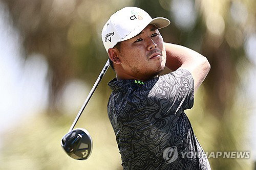 김시우, PGA 캐딜락 챔피언십 2R 공동 6위 도약... 시즌 톱5 달성 기대감 증폭
