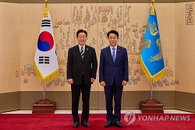 조정식 의원, 국회의장 도전 위해 대통령 정무특보직 사퇴