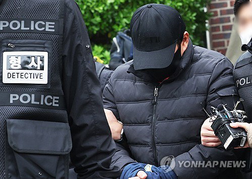 박왕열 마약 공급책 최씨 구속 심사 출석, 100억대 마약 혐의 전면 부인