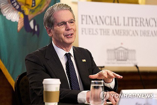 미 재무부, 이란 제재 효과 강조: 유가 하락 및 원유 저장시설 포화 임박