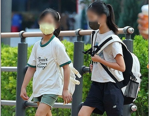 어린이날에도 학원 정상 운영, 초등학생 '휴일 없는 학습' 지속