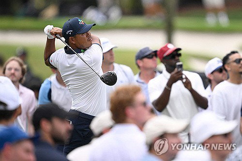 캐머런 영, PGA 투어 캐딜락 챔피언십 압도적 우승&hellip;셰플러 연속 준우승