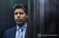 샘 올트먼, 200조원 소송·매출 정체 직면…오픈AI IPO 앞두고 리더십 시험대