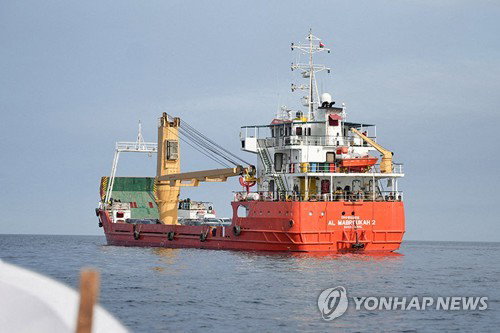 호르무즈 해협 한국 선박 폭발, 피격 가능성 속 외교안보 당국 전방위 확인 착수