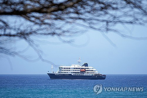 대서양 크루즈선 한타바이러스 확진 2명으로 증가, 감염경로 미스터리 심화
