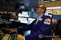 뉴욕 증시, 유가 진정 및 기업 실적 호조에 일제히 상승…글로벌 긴장 완화 기대감 확산