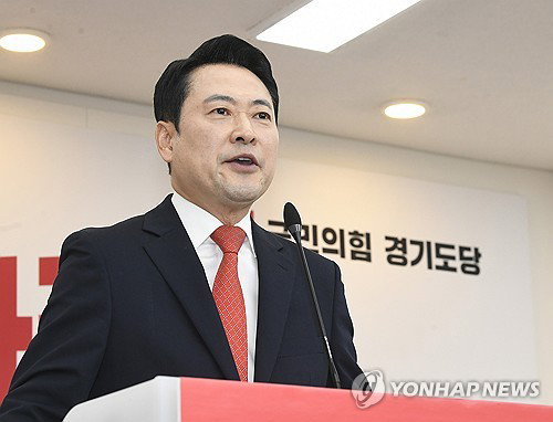 김문수 의원 공무원 비하 발언 파문, 국민의힘 총공세로 확산