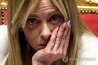 멜로니 총리 AI 조작 사진 확산, 글로벌 딥페이크 위협 경고등