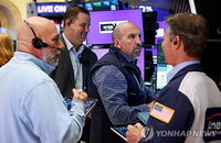 미국 증시 S&P 500 지수 랠리, 대형 기술주 쏠림 심화로 취약성 경고 증폭