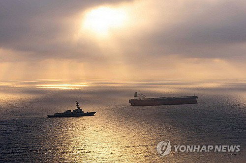 미국, 이란 유조선 해상봉쇄 돌파 시도 무력화&hellip;중동 정세 격랑