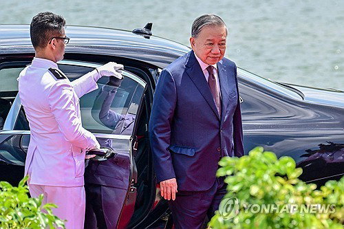 베트남-스리랑카, 포괄적 동반자 격상&hellip;인도양 전략적 협력 강화