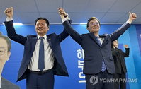 민주당 지도부, 6·3 지방선거 격전지 총력 지원…정청래 부산·세종, 한병도 인천 찾아