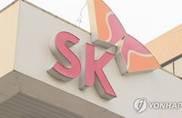SK에너지, 고유가 속 전국 주유소에 월 200억 지원…유통망 안정화 총력