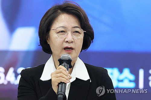 추미애, '조작기소 특검법' 옹호&hellip;경기도지사 경쟁 후보 책임론 일축