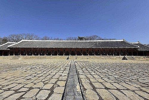 종묘 앞 고층 개발 제동 건 유네스코, 