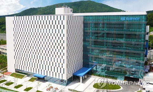 한국콜마 1분기 영업이익 30% 급증하며 어닝 서프라이즈 달성... 주가 10만 원선 육박